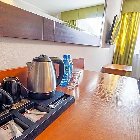 Hotel Hit 3*