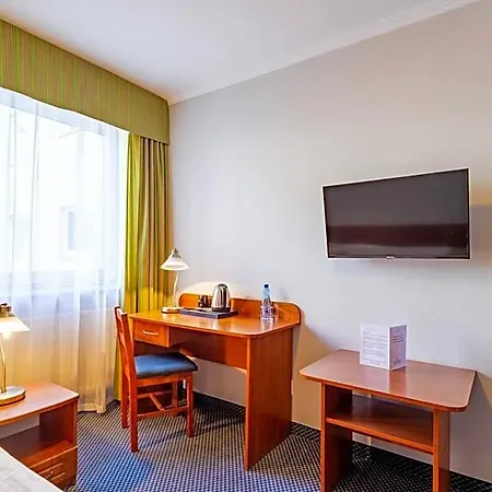 Hit 3* Warsaw