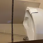 Hit Hotel 3*