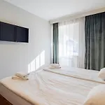 Hotel Hit