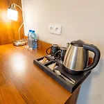 Hit Hotel 3*